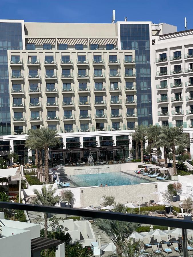 Luxury Sea View Address