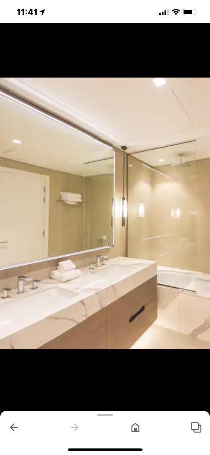Luxury Sea View Address Apartment *