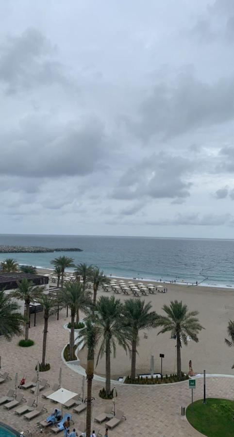 Luxury Sea View Address *